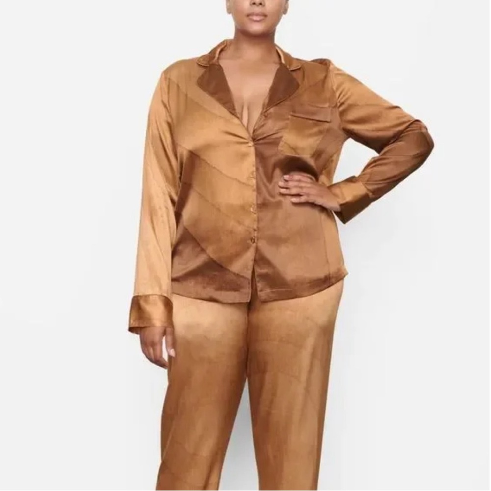 Skims Silk Nude Print Button Front Pajama Top NWT 2X